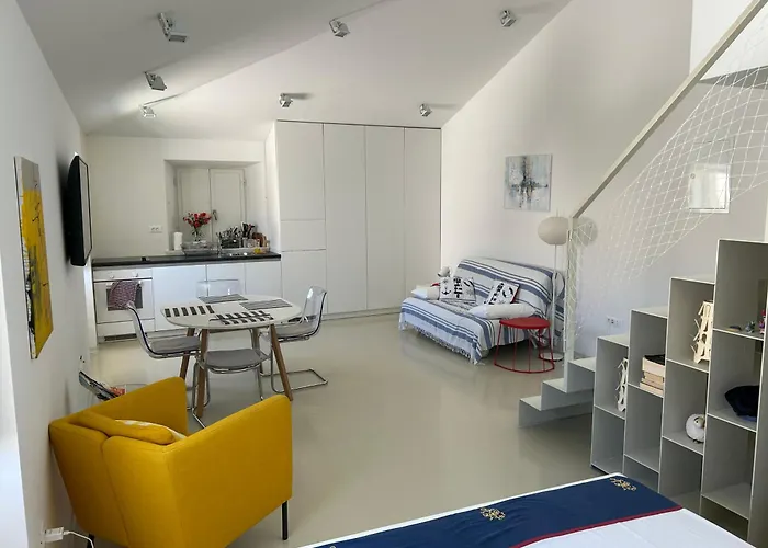 Boutique Palcic Apartman Pag Town